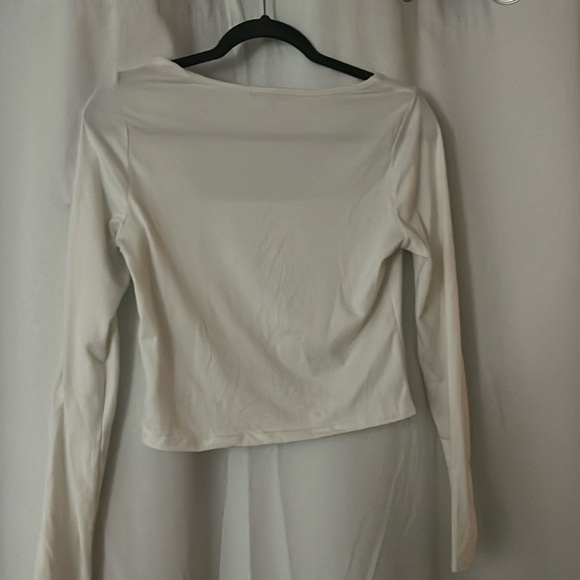 White Cropped Long Sleeve - Picture 2 of 2